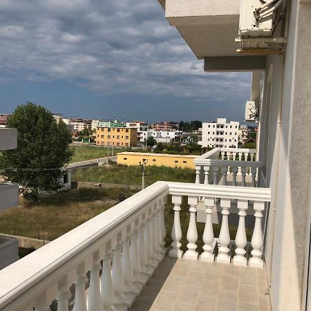 Doci Seven Hotel Velipojë Buitenkant foto