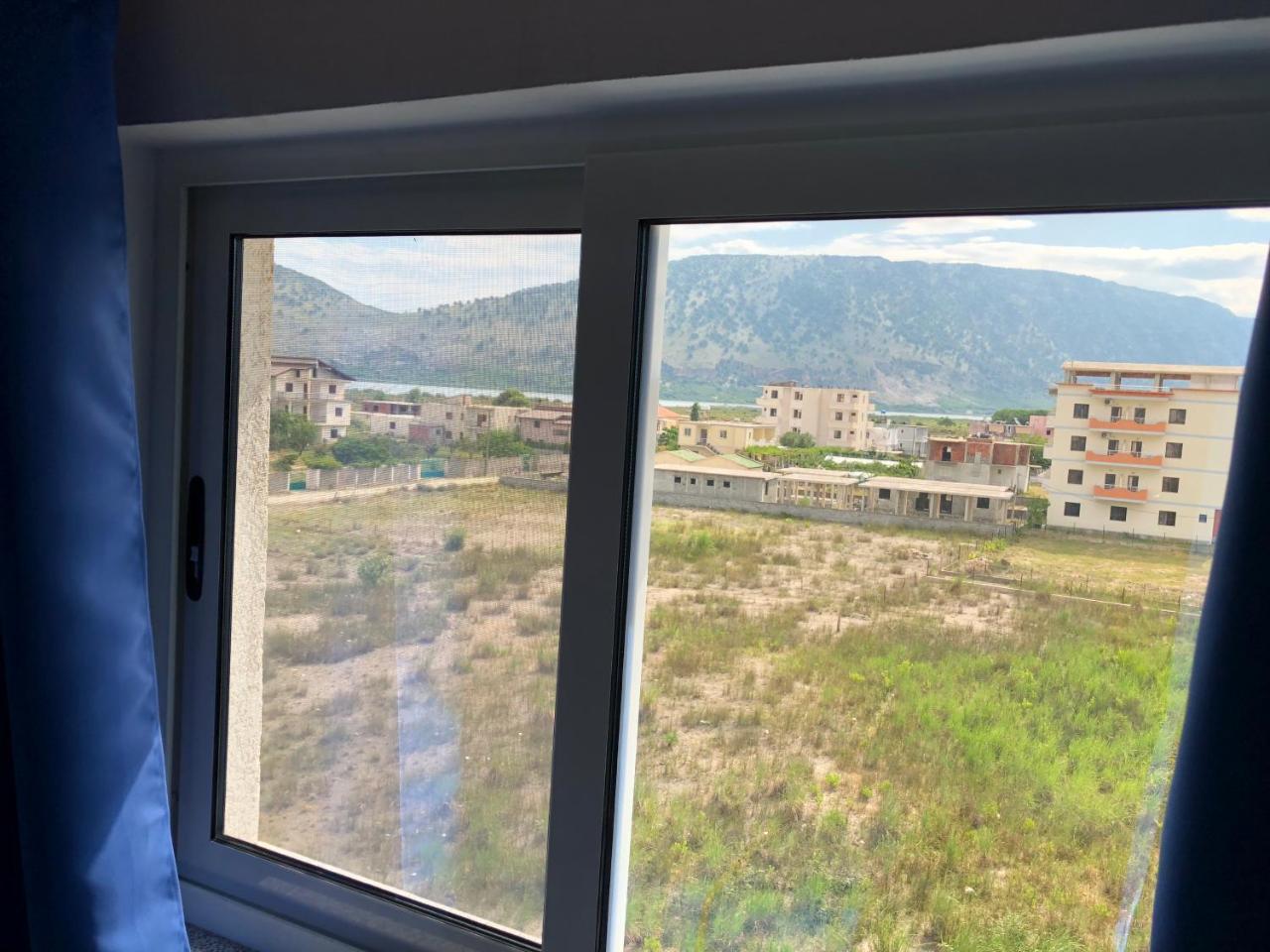 Doci Seven Hotel Velipojë Buitenkant foto