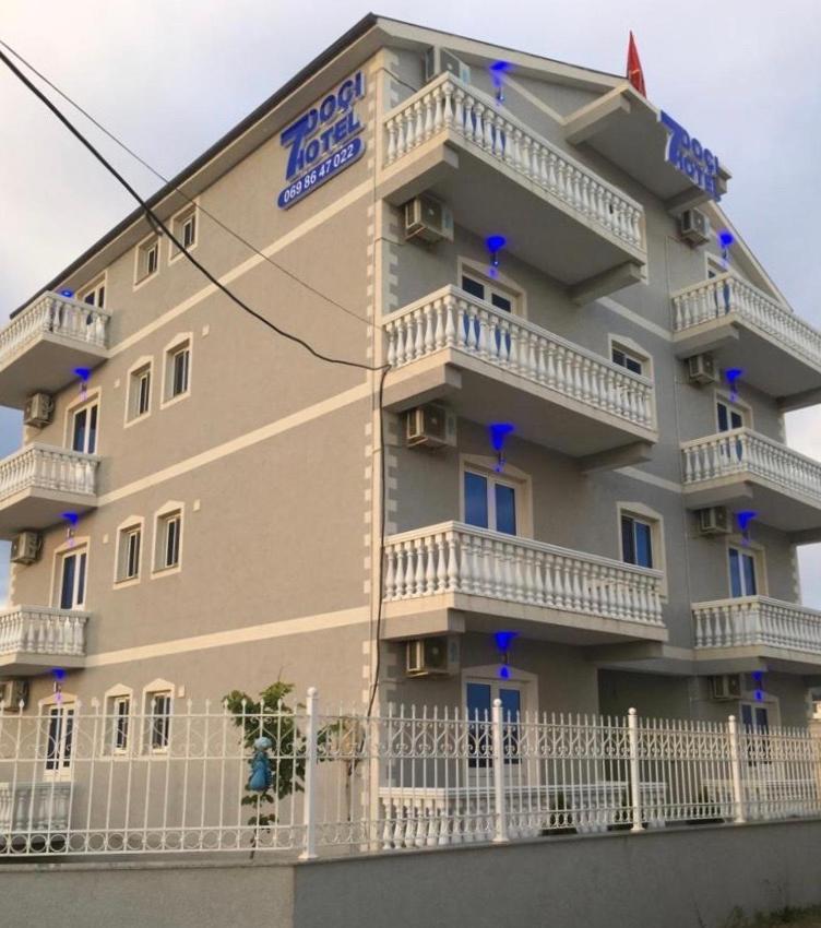 Doci Seven Hotel Velipojë Buitenkant foto